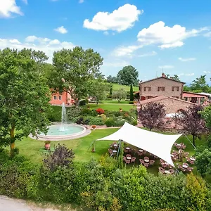 Tenuta Quadrifoglio Apartahotel